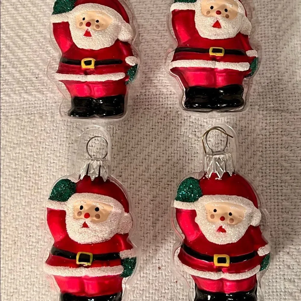 Vintage Blown Glass Ornaments Set of 4 Santa Claus NOS EVC No Box.